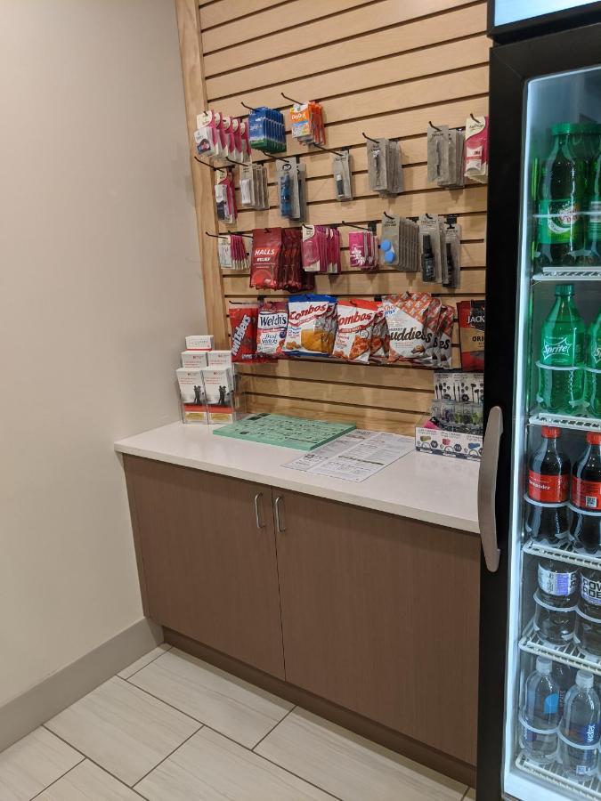 Holiday Inn Express South Burlington By Ihg Esterno foto