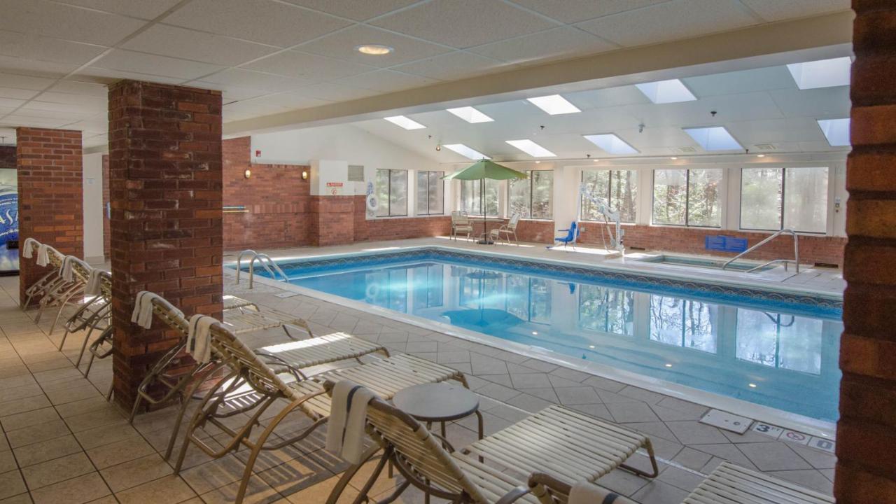 Holiday Inn Express South Burlington By Ihg Esterno foto