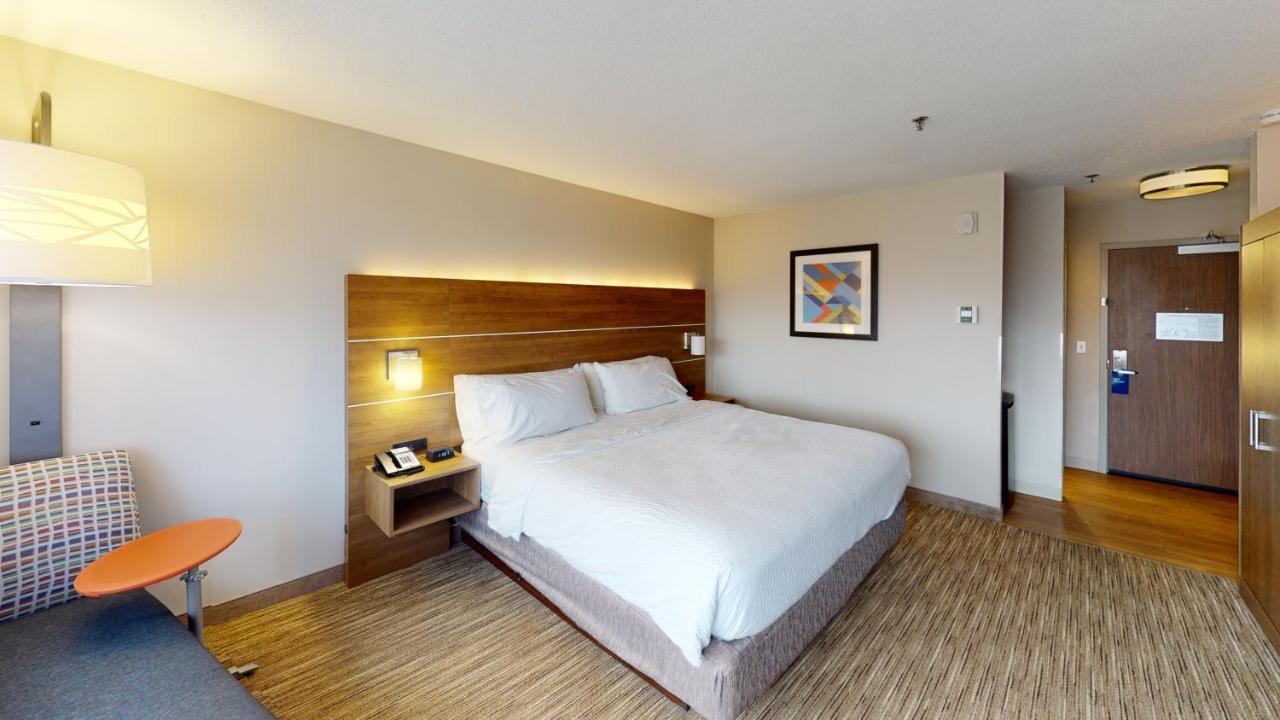 Holiday Inn Express South Burlington By Ihg Esterno foto