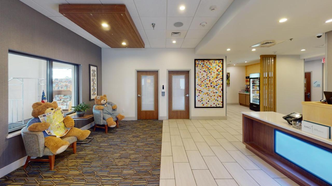 Holiday Inn Express South Burlington By Ihg Esterno foto